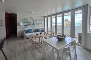 Televisio, pöytätennispöytä