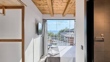 7 bedrooms, free WiFi, bed sheets