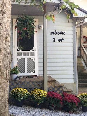 Exterior detail - Three Cub Cottage in historic Flat Rock (Flat Rock)