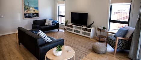 Smart TV, offices