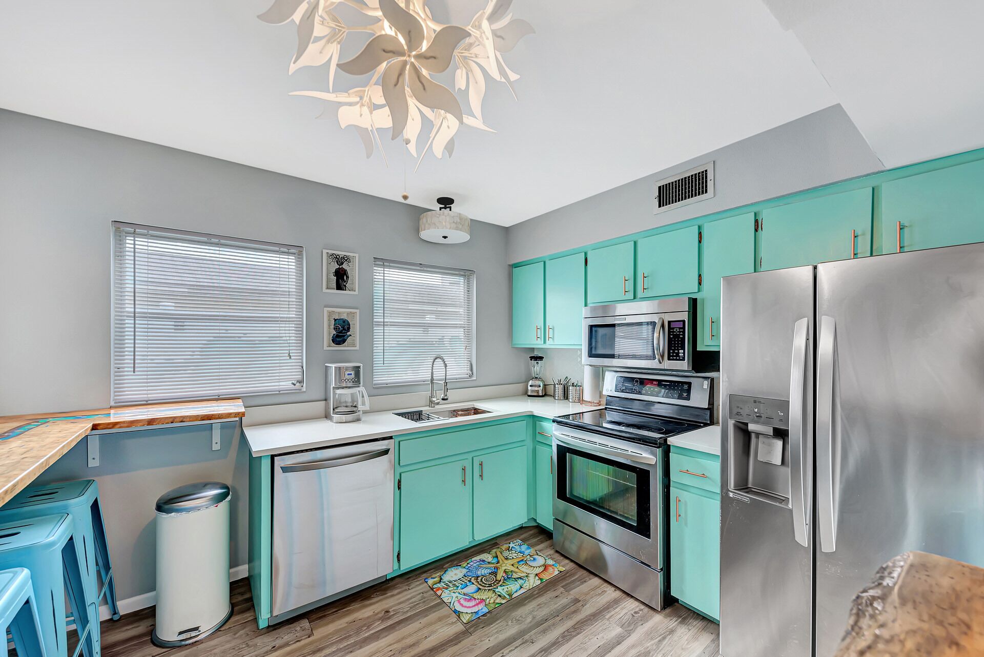 Fridge, microwave, oven, dishwasher