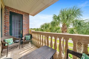 Terrace/patio - Stunning Village Condo, Overlooking 30A, Beautifully Decorated Recently Updated (Seacrest Beach)