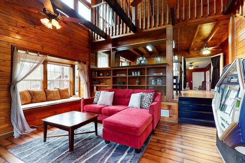 Roomy, three-story mountain home with two full kitchens, game rooms, & AC