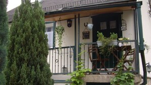 Rumah, kamar mandi pribadi | Pemandangan balkon
