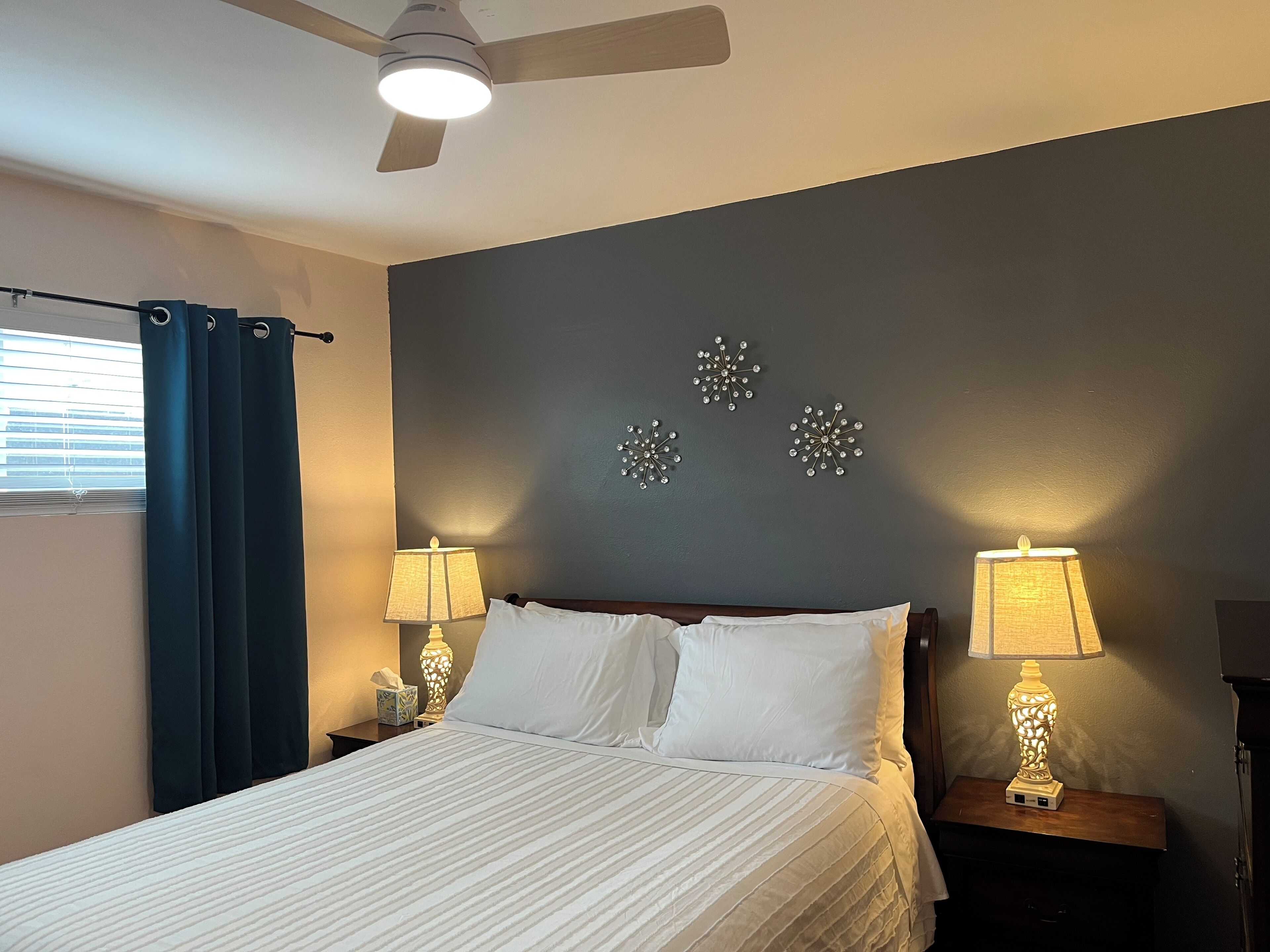 4 間睡房、熨斗/熨衫板、Wi-Fi、床單