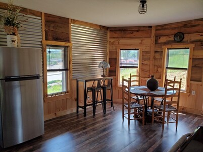 Downtown Mountain City