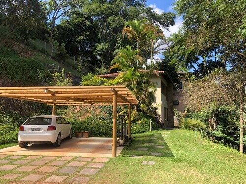 Retreat with Suite in a Secure Condominium | Nature and Stunning Views 