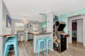 Interior - Trendy & Fun Haven: Walk to Beach ~ Jacuzzi ~ Pool (Siesta Key)