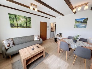 TV - Franzi 4 by Interhome (Arrach)