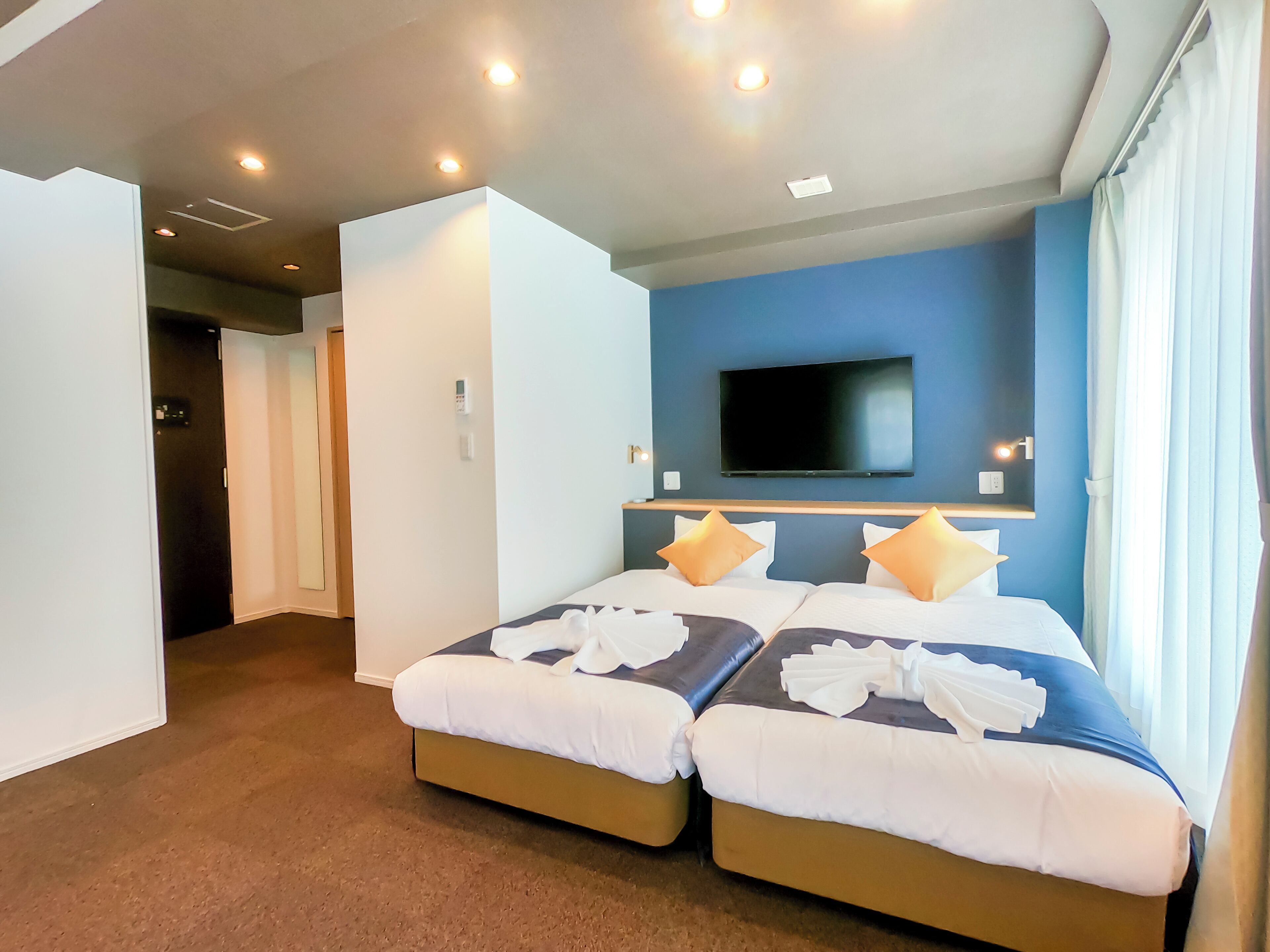 家庭客房 | 書桌、手提電腦工作空間、遮光窗簾/窗簾、隔音