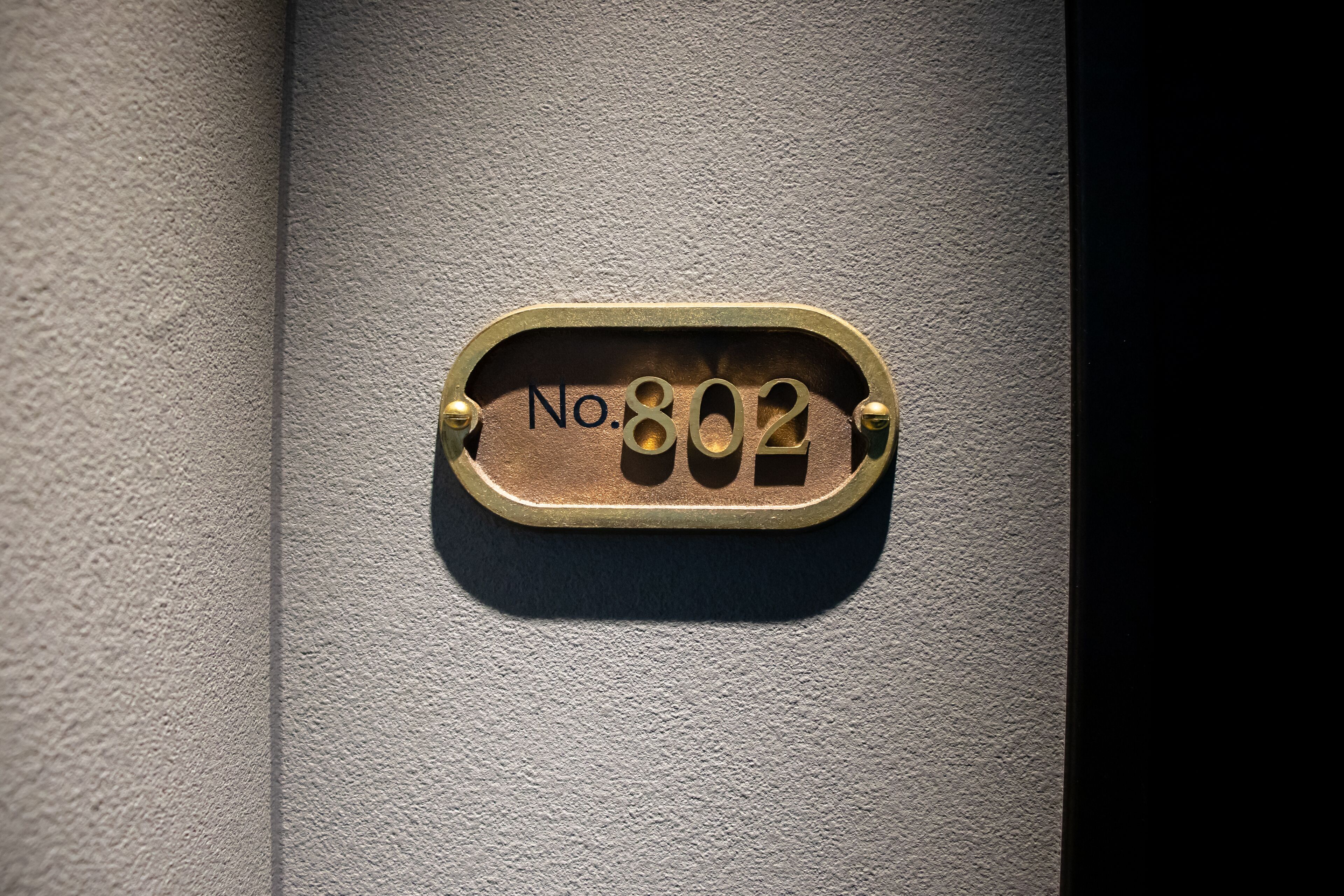 deluxe twin room | hypo-allergenic bedding, desk, laptop workspace, soundproofing