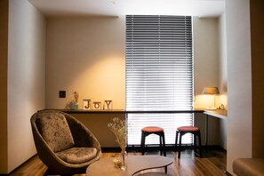 Superior Apartment | Hypo-allergenic bedding, desk, laptop workspace, soundproofing - Hotel S-presso South (Osaka)