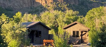 Moonlight Cottage “Hoot”, sleeps 5