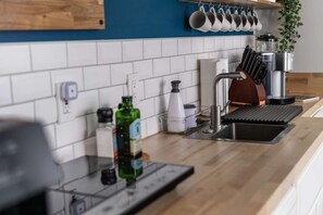 冰箱、微波炉、洗碗机、茶具/咖啡用具