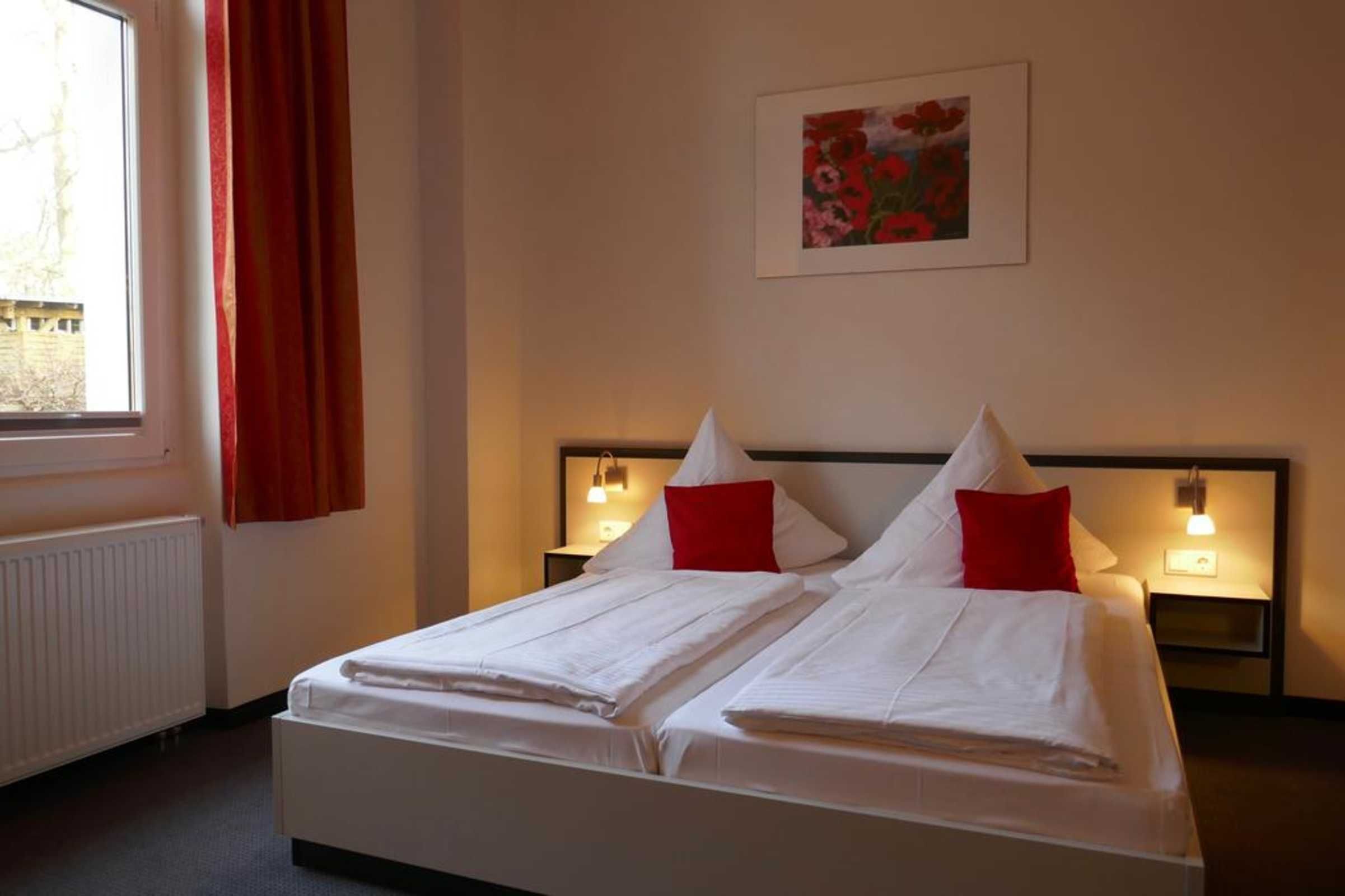 1 chambre, bureau, lit parapluie, Wi-Fi