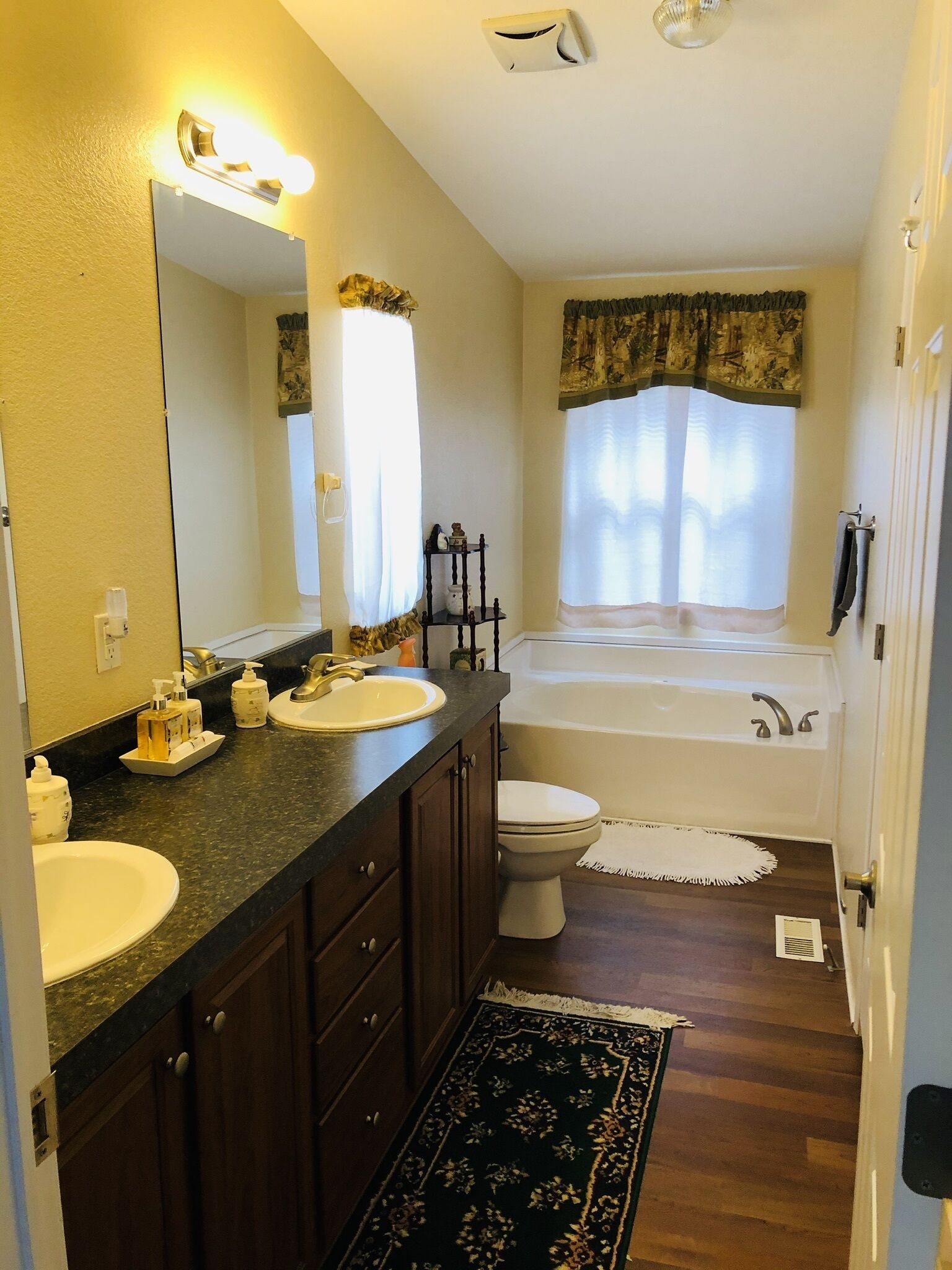 Hair dryer, towels, toilet paper