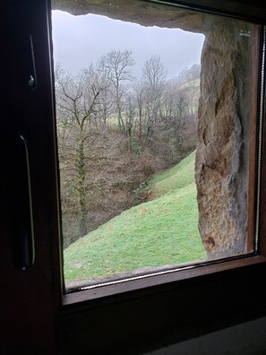 Interior - Marga cabin, comfort in the middle of nature, without missing anything. (San Roque de Riomiera)