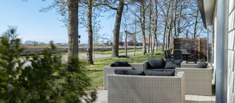 Luxury detached vacation home with sauna close to Knokke, Bruges and Cadzand