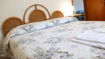 2 Schlafzimmer, Bügeleisen/Bügelbrett, Reisekinderbett, kostenloses WLAN