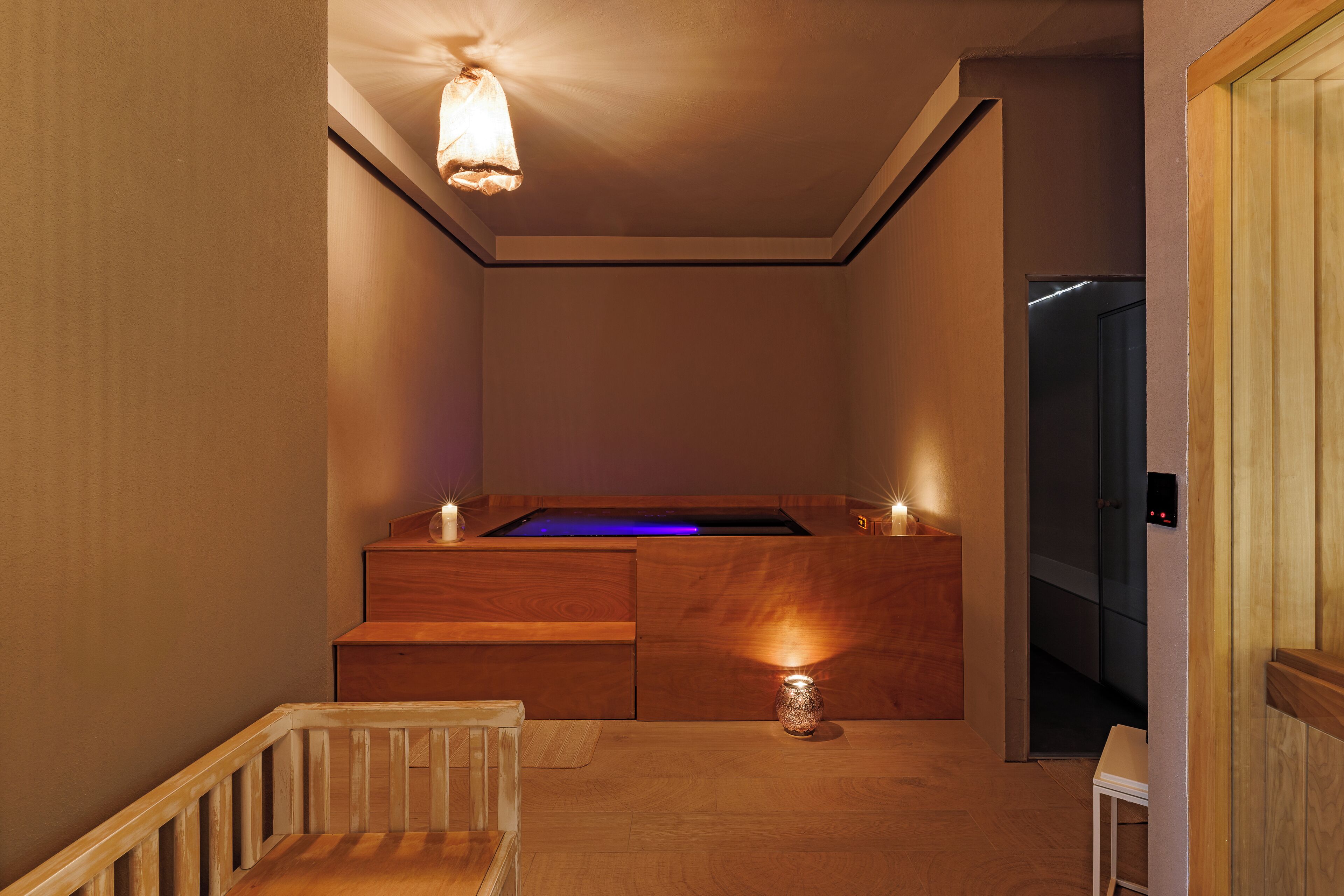 deep-tissue massages, sports massages, massages