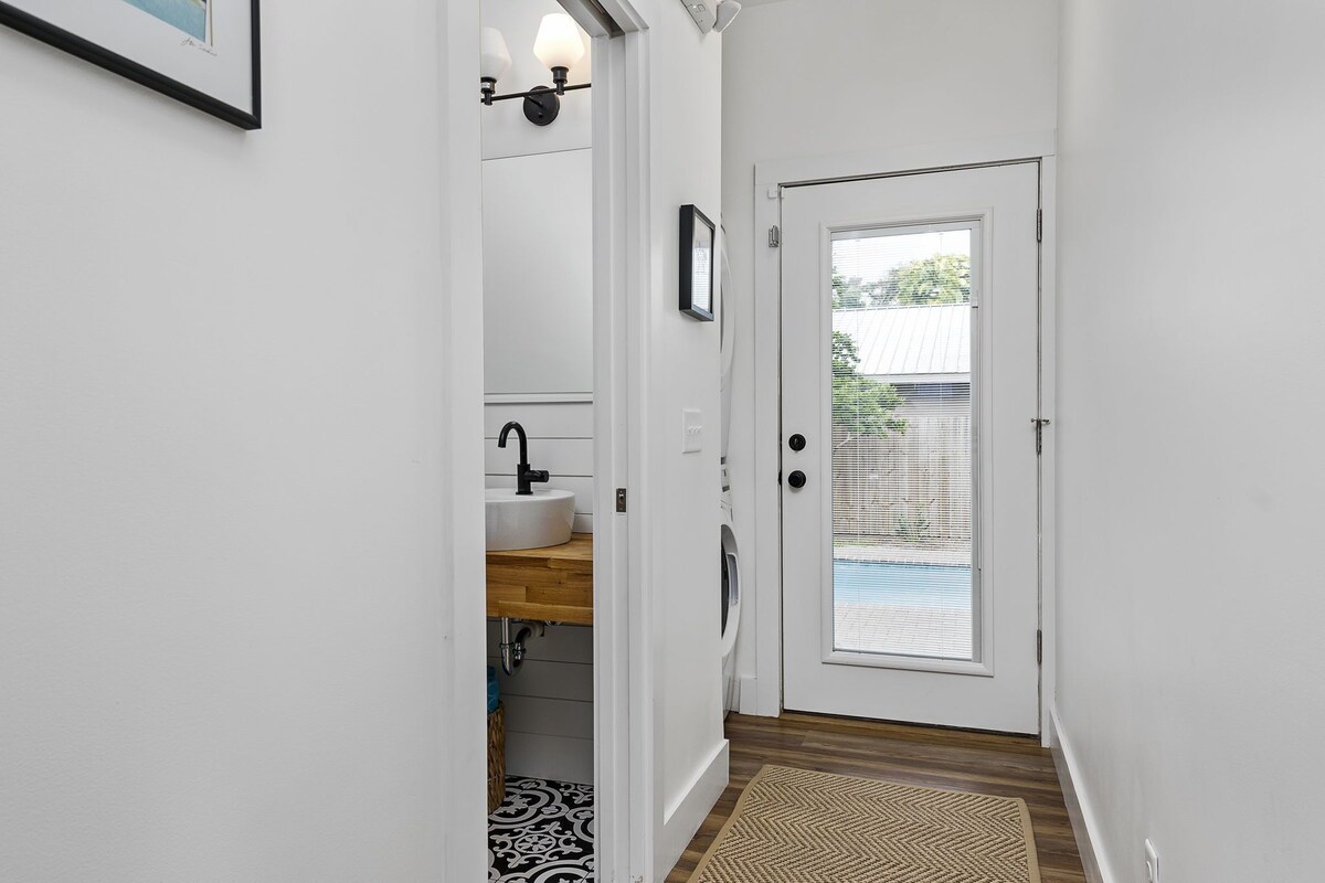 Photo 17 of Southern Charmer w/ Pool and Stellar Location-Walk to Everything Downtown!