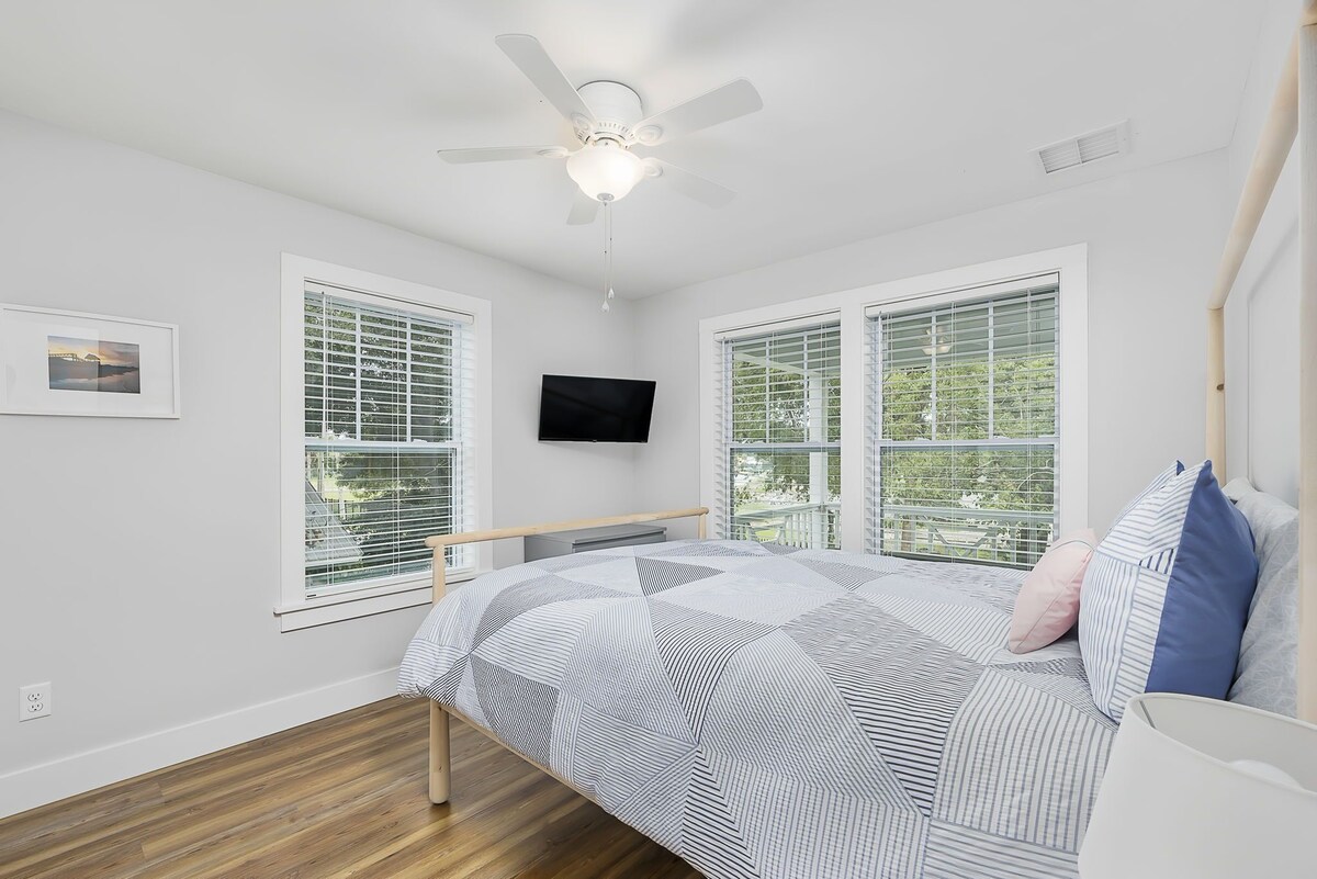 Photo 26 of Southern Charmer w/ Pool and Stellar Location-Walk to Everything Downtown!