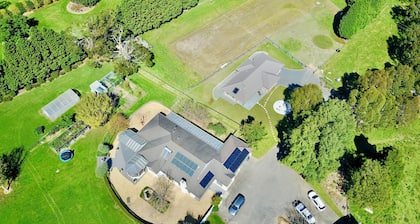 Pet Friendly Cottage on 10 fantastic acres
