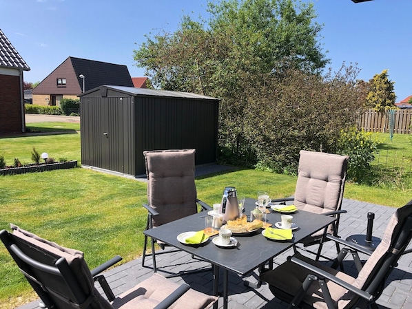Buiten dineren