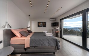 4 Schlafzimmer, Zimmersafe, Reisekinderbett, kostenloses WLAN