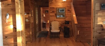 Log Cabin Retreat - Chester, VT 25 Acres + State Forest Access