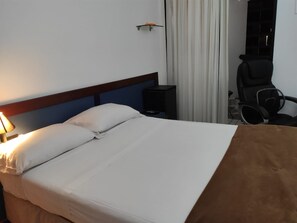Room - Condomínio Metropolitan Brasília Centro (Brasília)