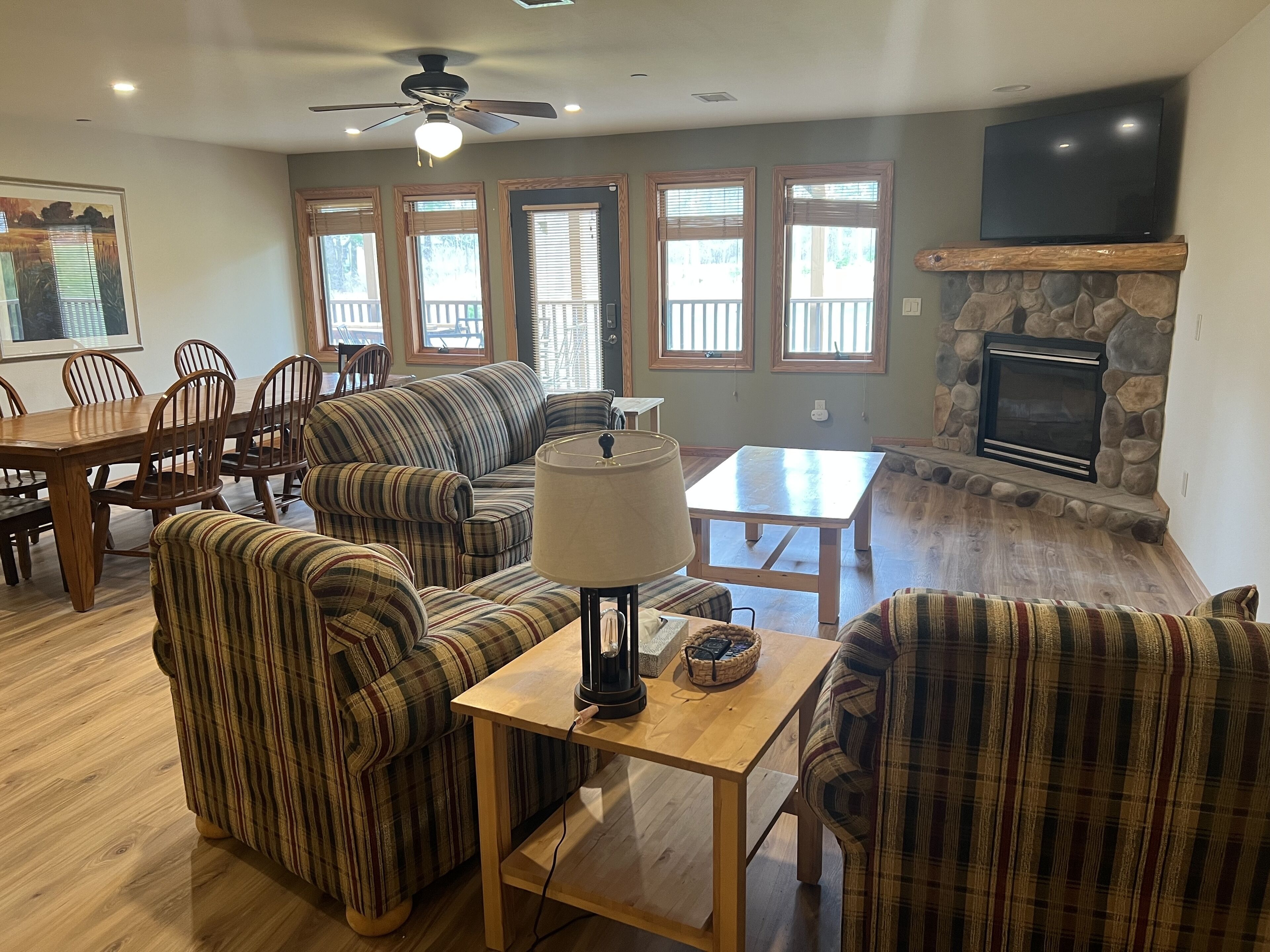 Northern Bay Golf Resort and Marina - 3 bed on Castle Rock Lake!