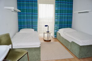 3 quartos, Wi-Fi de cortesia, roupa de cama