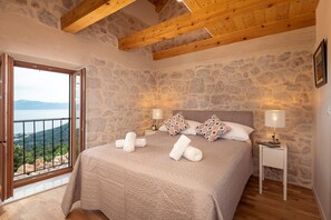 2 bedrooms, in-room safe, iron/ironing board, WiFi