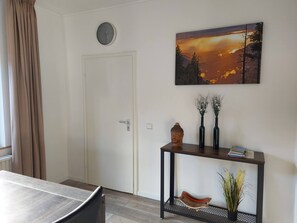 Interior - Geräumige Frisch Renovierte Wohnung Mitte in der Vulkaneifel (Gerolstein)