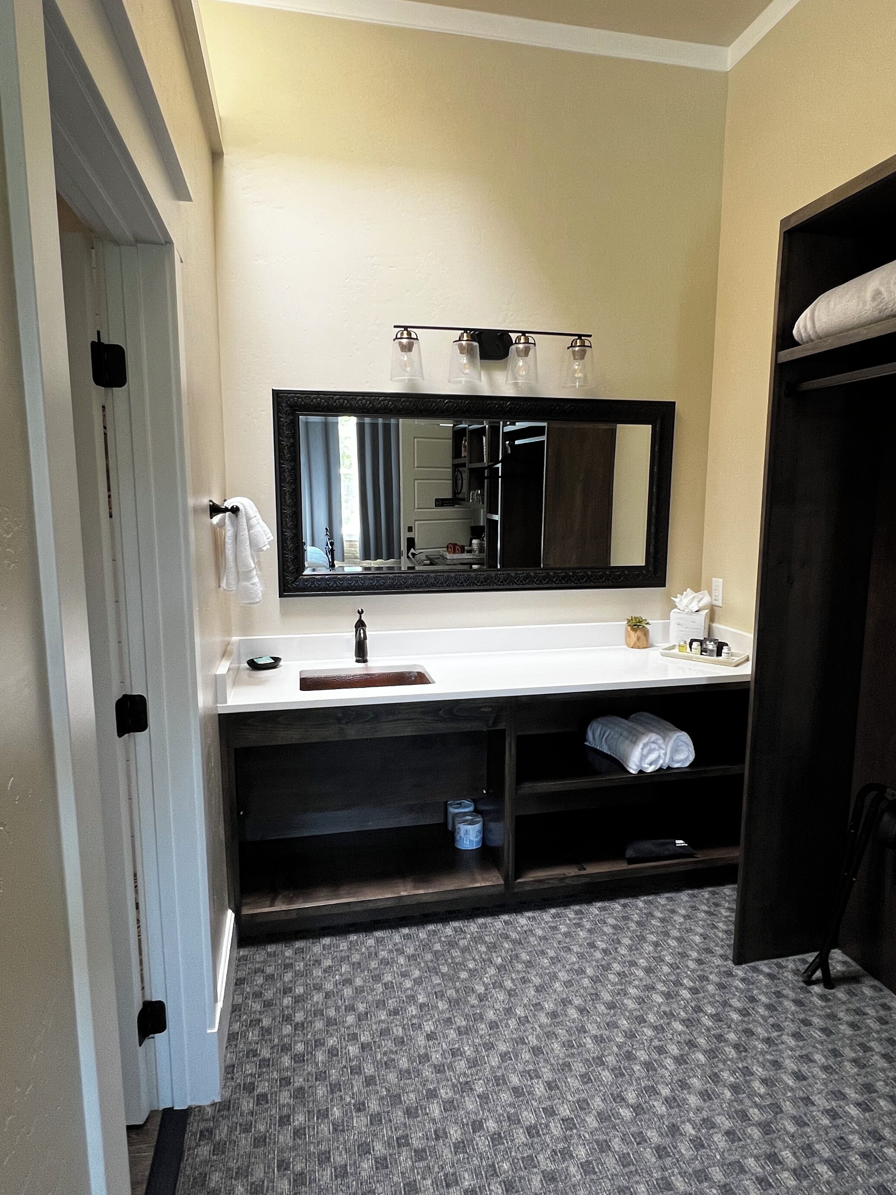 deluxe room | bathroom | shower, designer toiletries, hair dryer, towels
