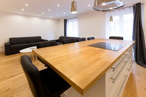 Meeting facility - City center apartment, quiet and spacious (Strasbourg)