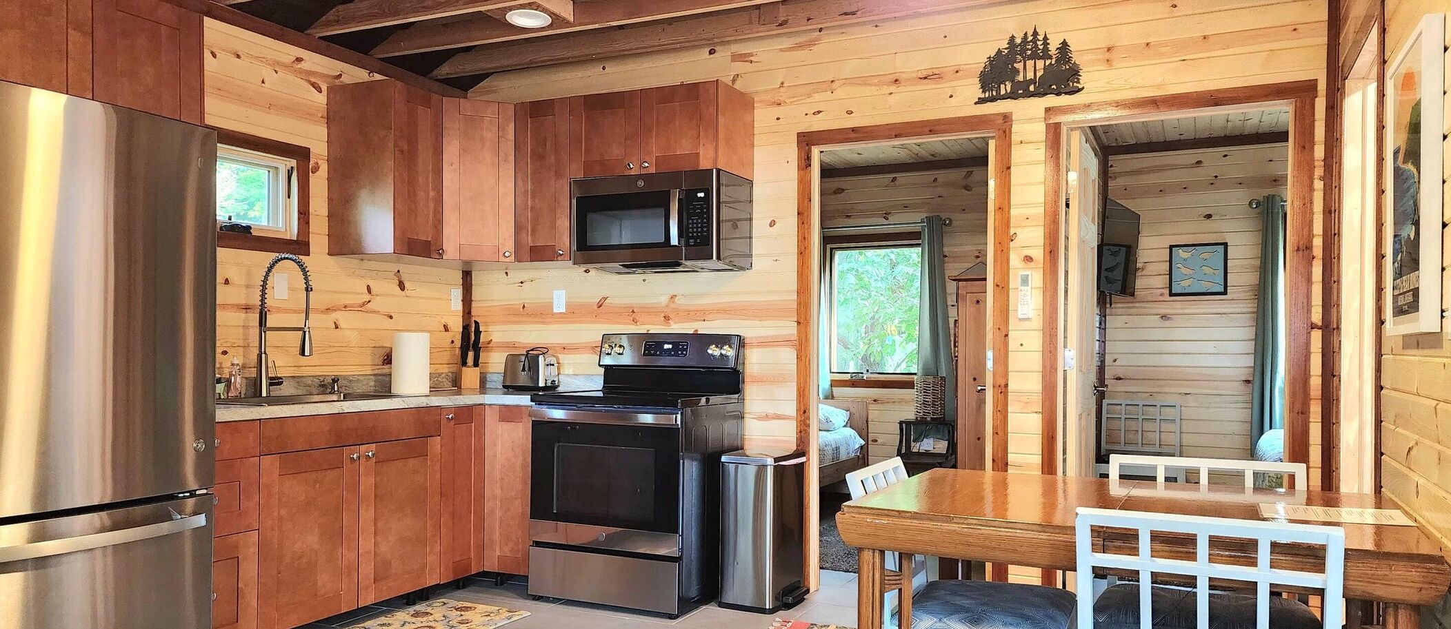 冰箱、微波炉、烤箱、炉灶