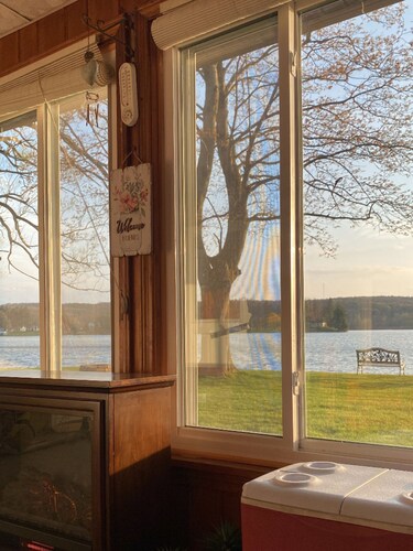 Welcome to our inviting all-season Lakefront Retreat near Lily Dale and Fredonia