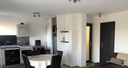 U PRIMU - Spacious, quiet apartment Aléria