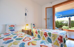 3 bedrooms, travel cot, free WiFi, bed sheets - Stunning apartment in Marina di Ragusa (Marina di Ragusa)