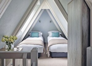 3 soverom, safe på rommet, strykejern/-brett og wi-fi (inkludert)