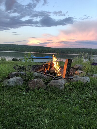1 Bedroom Updated camp on Secluded Holland Pond