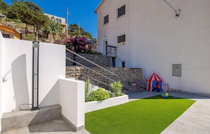 Children’s area - Nice apartment in Sveti Juraj with WiFi (Sveti Juraj)