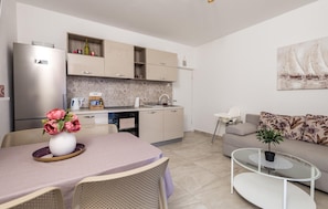 Interior - Nice apartment in Sveti Juraj with WiFi (Sveti Juraj)