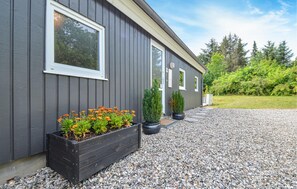 Property grounds - Cozy home in Ebeltoft with sauna (Ebeltoft)