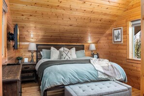 4 habitaciones, tabla de planchar con plancha y cuna de viaje 