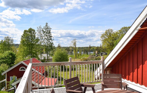 Terrace/patio - 3 bedroom beautiful home in Tenhult (Tenhult)