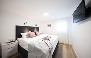 2 chambres, coffres-forts dans les chambres, Wi-Fi gratuit