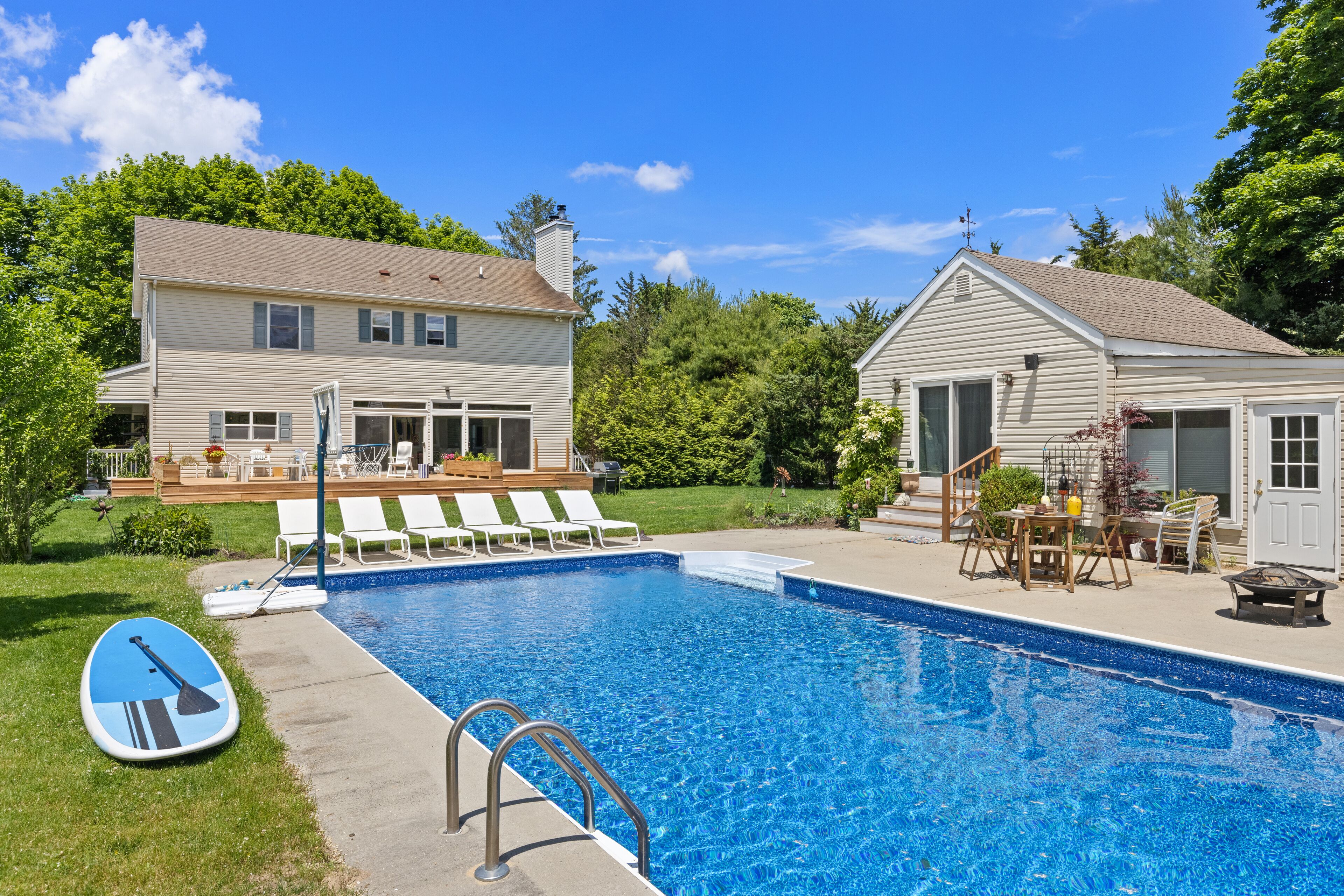 Hamptons Remsenburg Beach House w/ pool house, zen/organic garden close to beach
